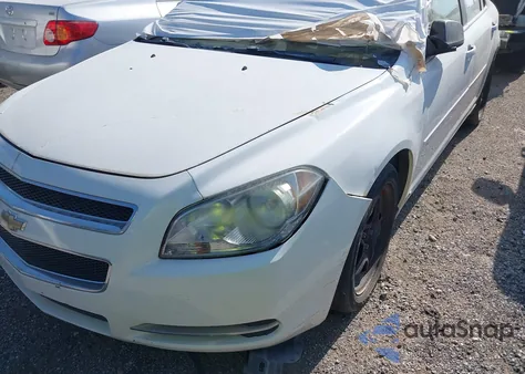 2009 Chevrolet Malibu Ls z USA, uszkodzony, nr VIN 1G1ZG57B39F214779